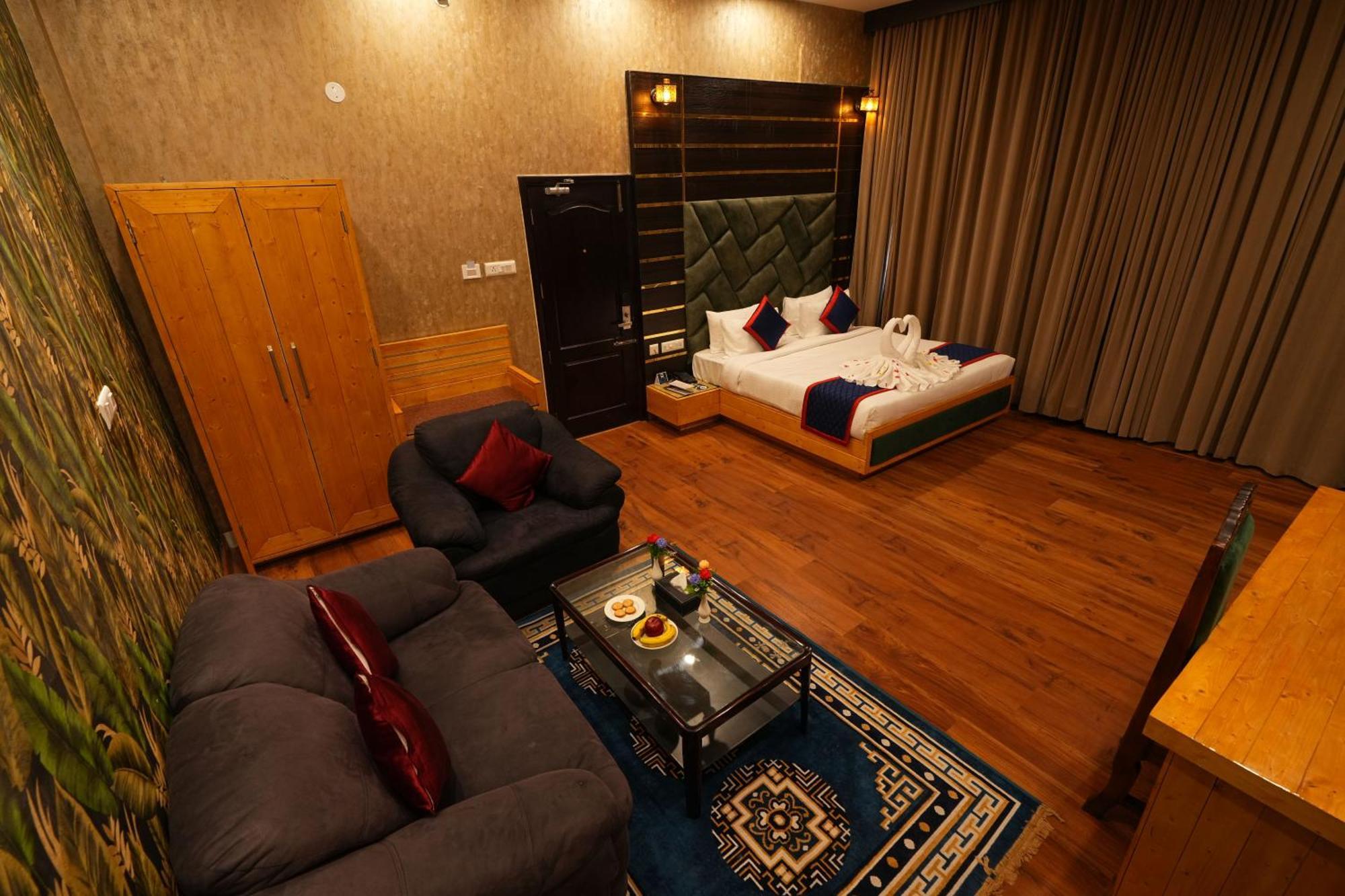 Zip By Spree Hotels Bella Heights Mcleodganj Dharamshala Exterior foto